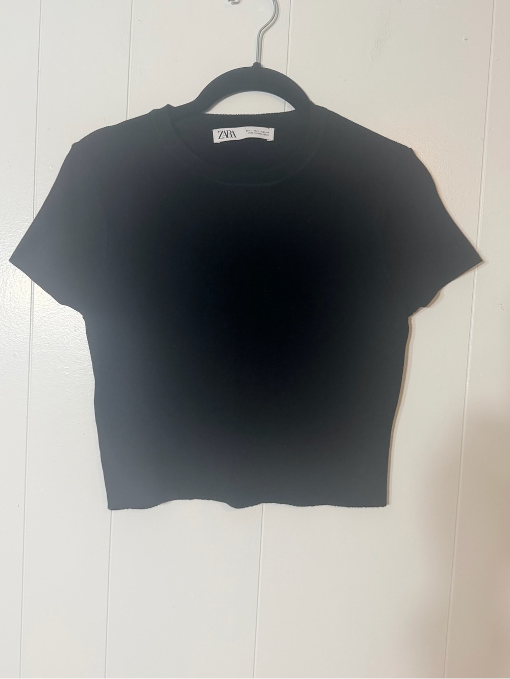 Zara Black Short Sleeve Cropped knit top